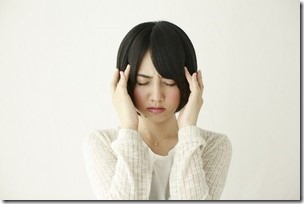 片頭痛の原因とは？予防法や避けたほうが良いものとは？
